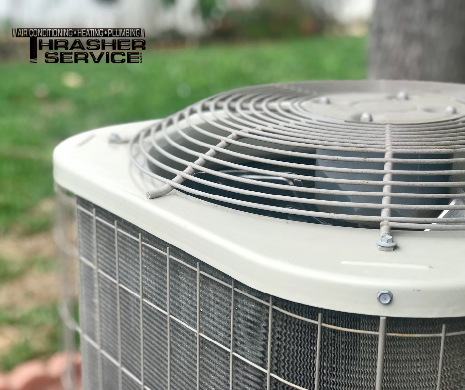 An air conditioner in need of AC repair in Des Moines, Iowa before being fixed by Thrasher Service. 